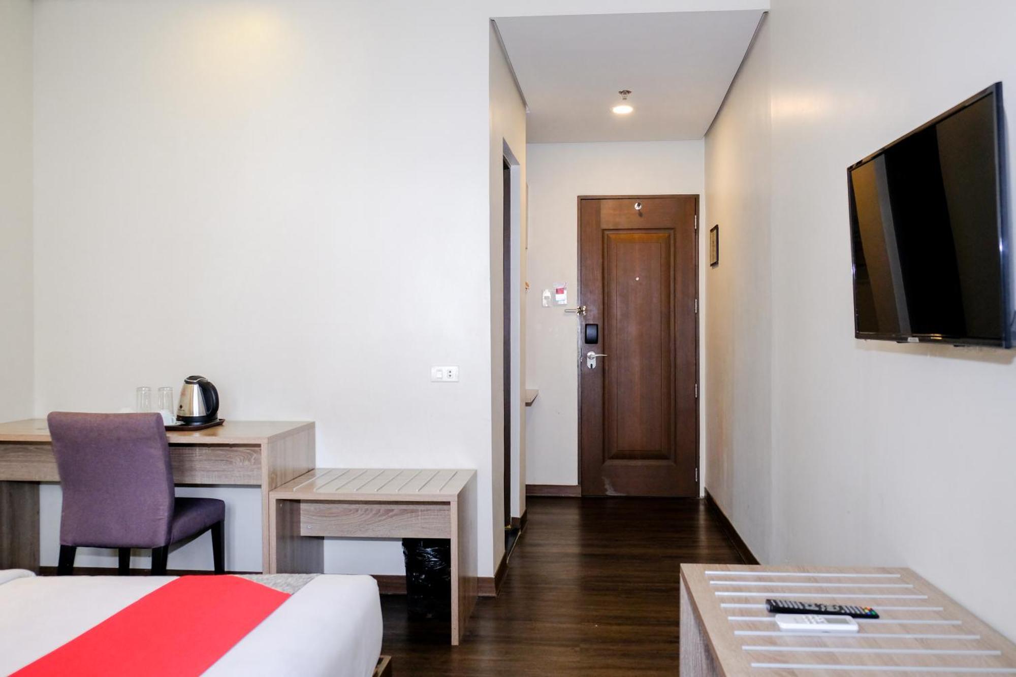 Airo Hotel Manila Exterior foto