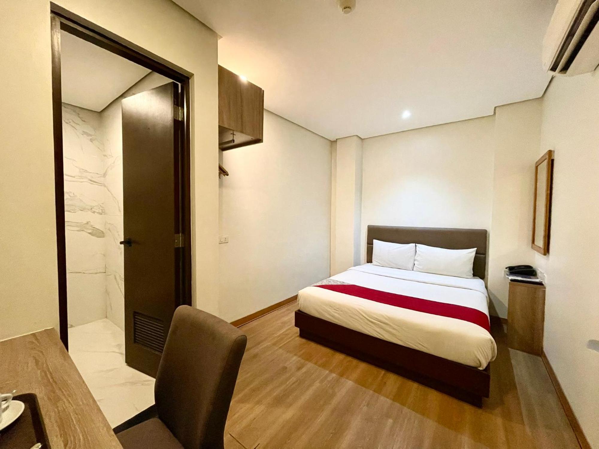 Airo Hotel Manila Exterior foto